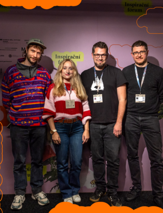 Do We Have the Right to be Offline? Thorsten Peetz, Jan Vobořil and Nina Fárová on Smart Things That (Don't) Save Time